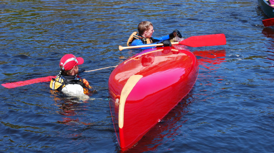Canoe rescue practise